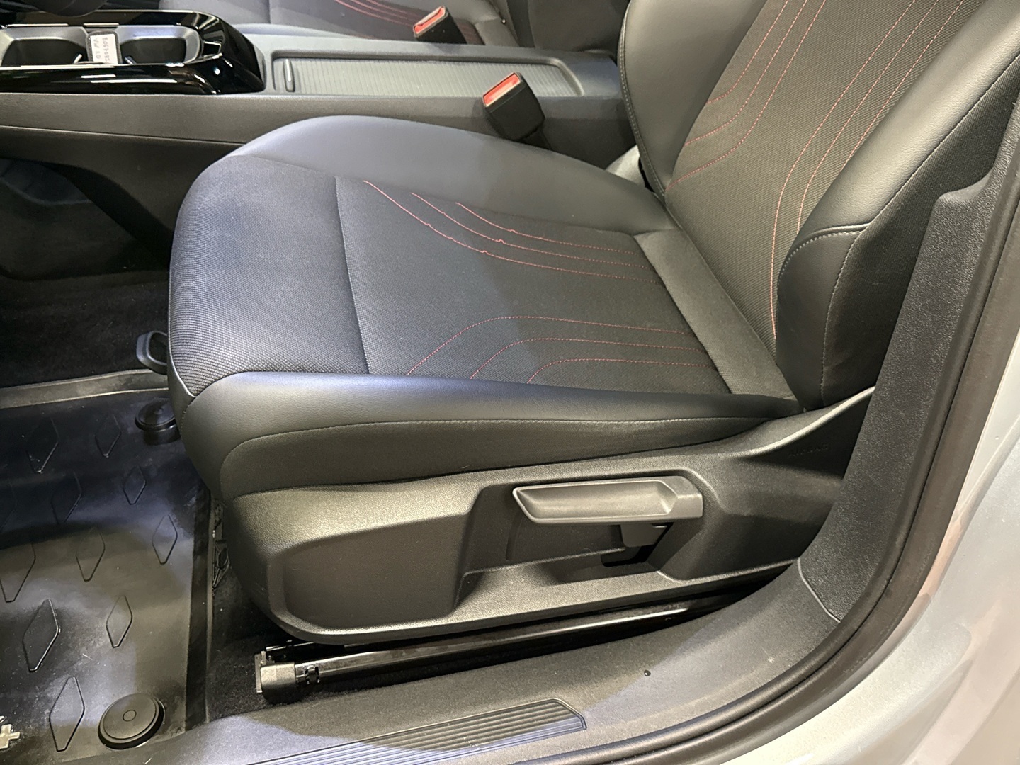 VOLKSWAGEN ID.4 2023