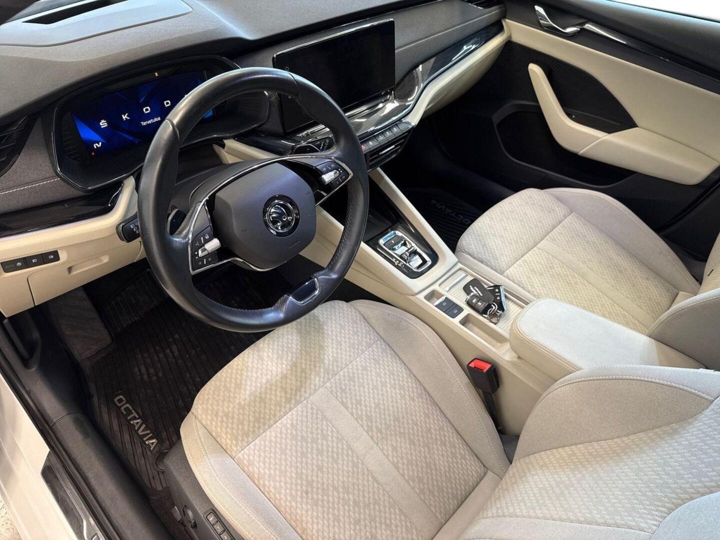 SKODA Octavia 7