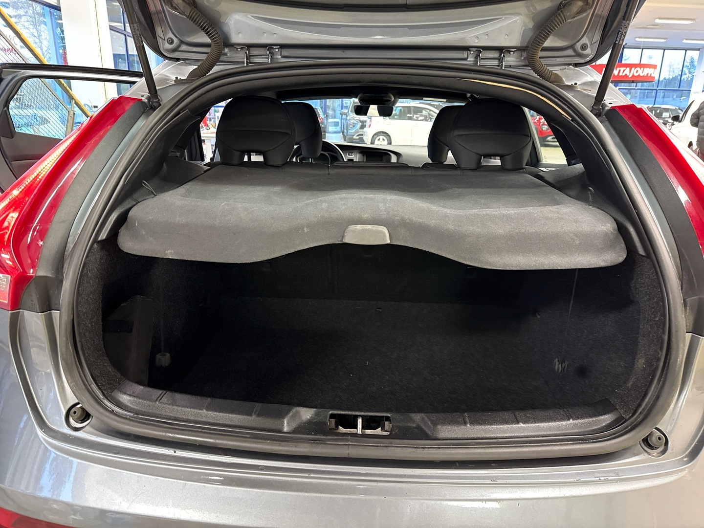 VOLVO V40 Cross Country 2018