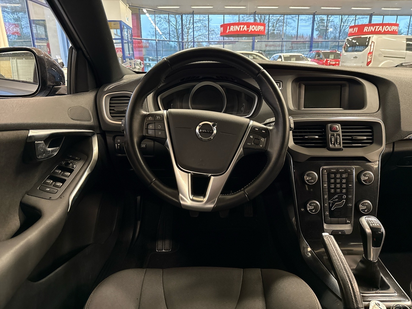 VOLVO V40 Cross Country 2018