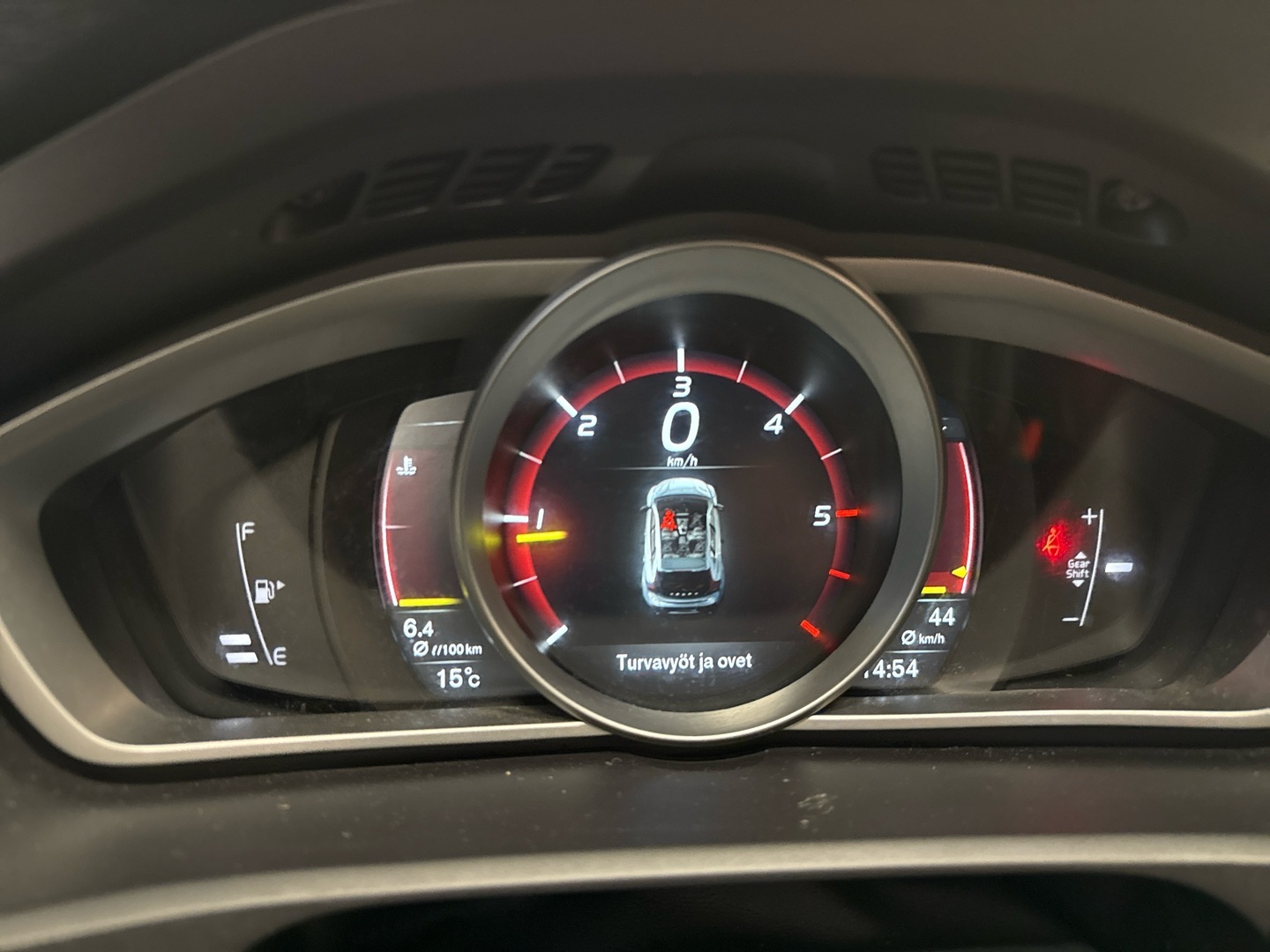 VOLVO V40 Cross Country 2018