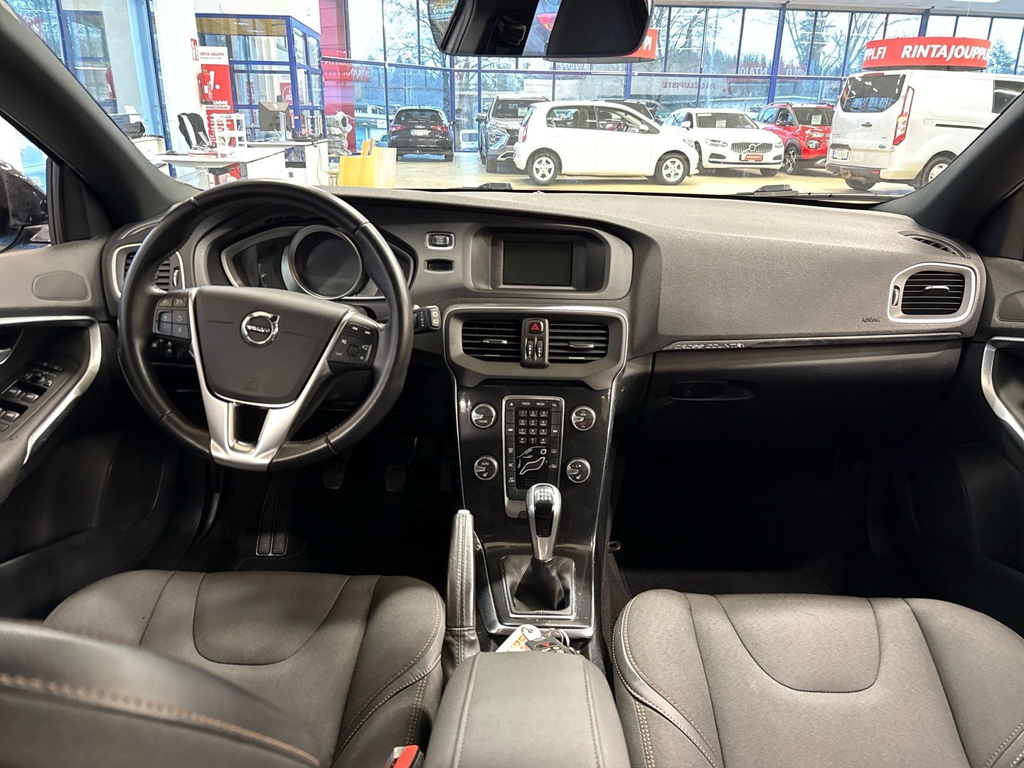 VOLVO V40 Cross Country 2018