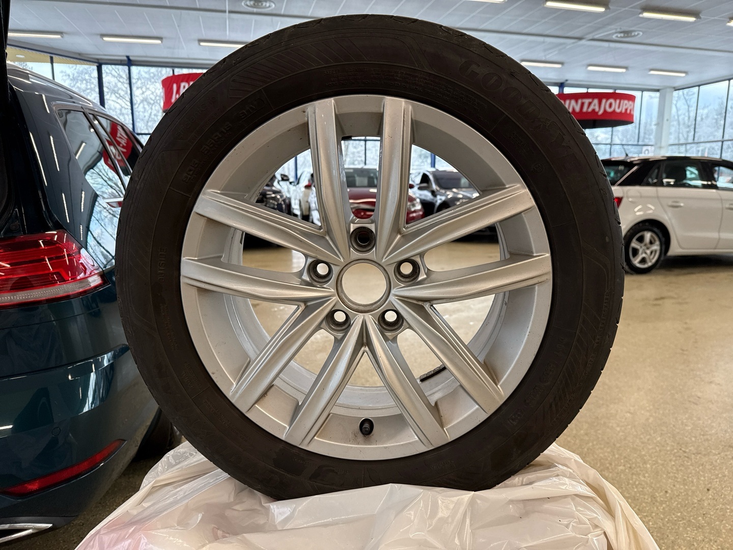 VOLKSWAGEN Golf 2018