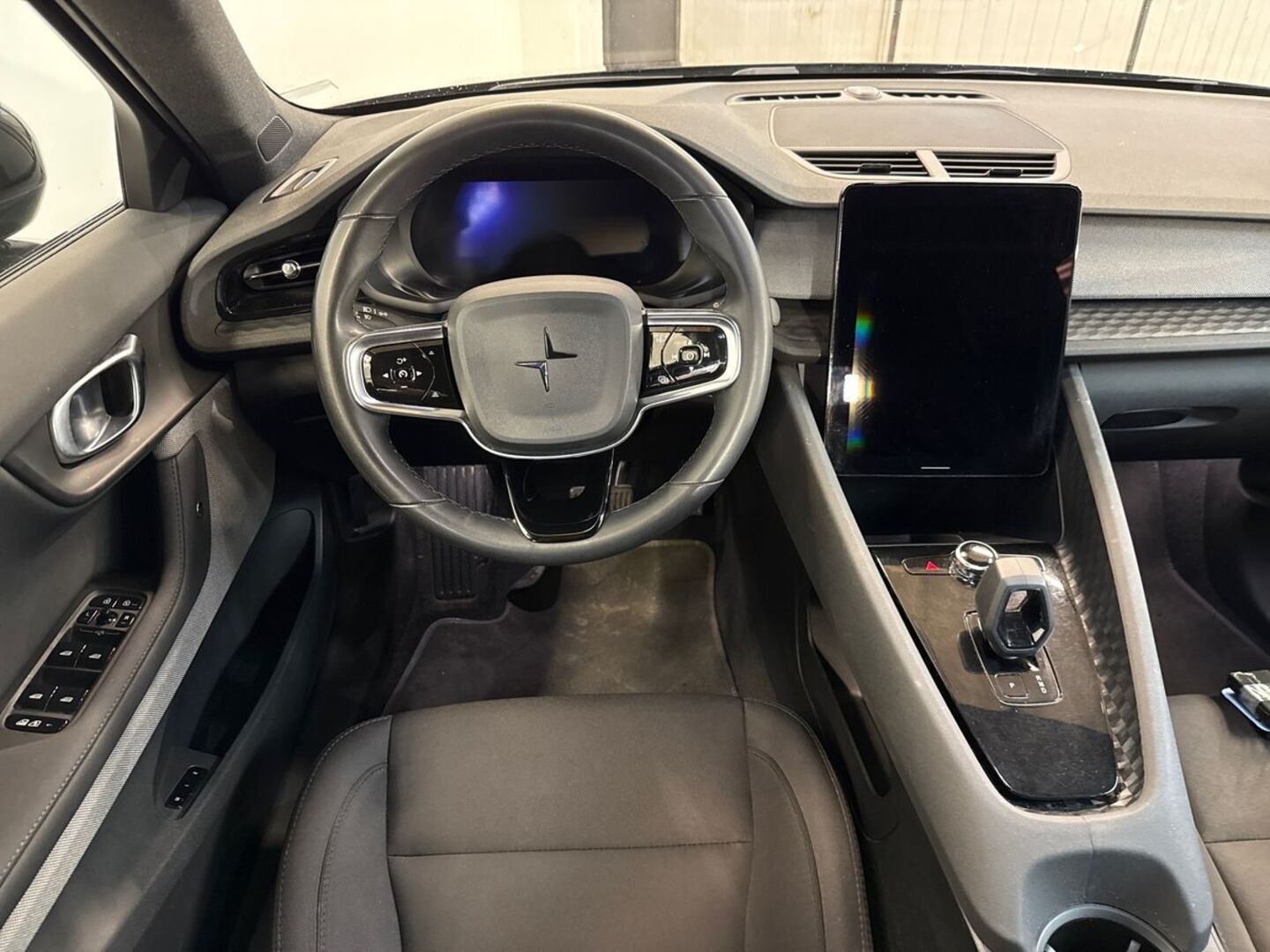 POLESTAR 2 21