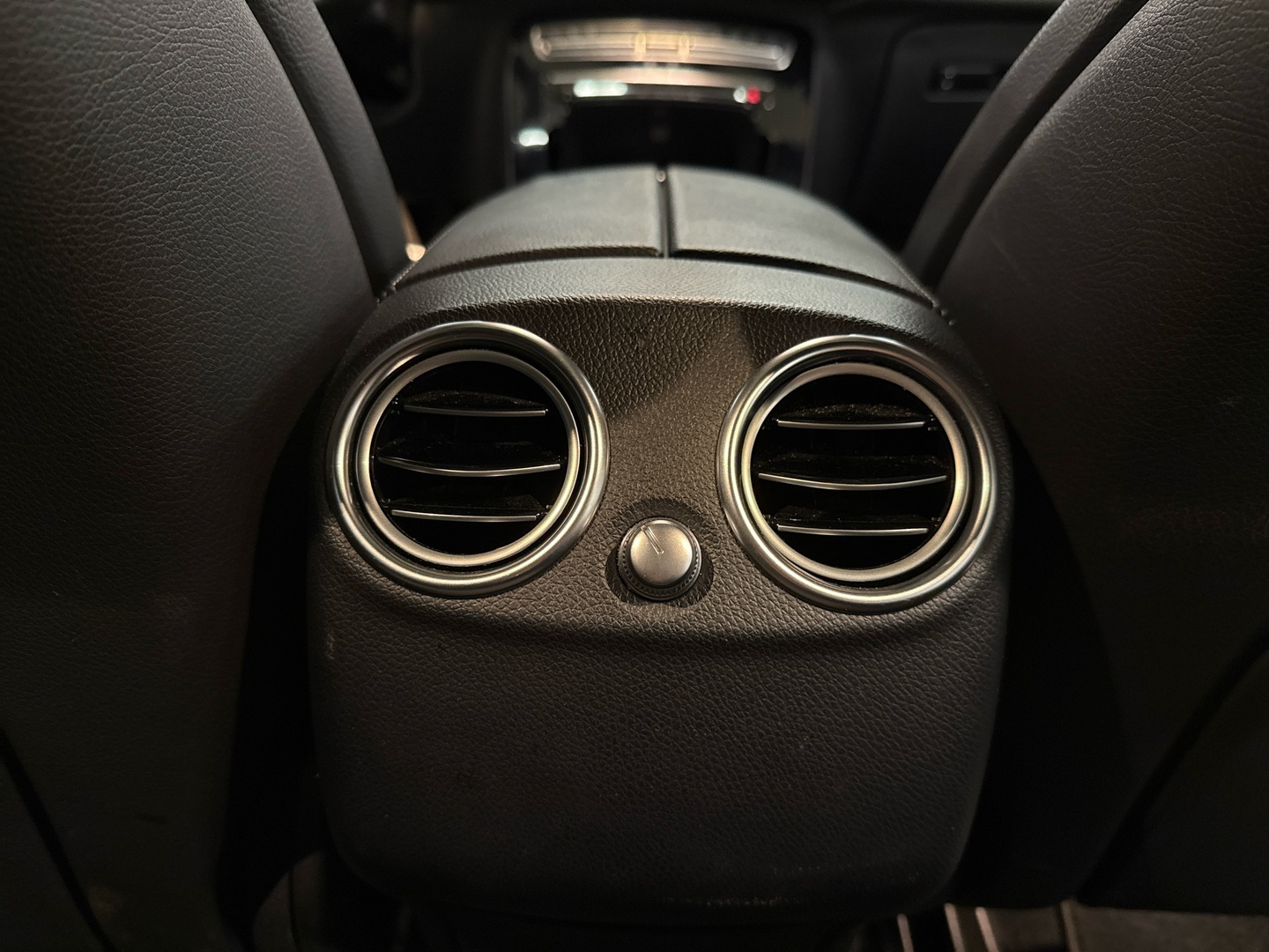 MERCEDES-BENZ EQC 2020