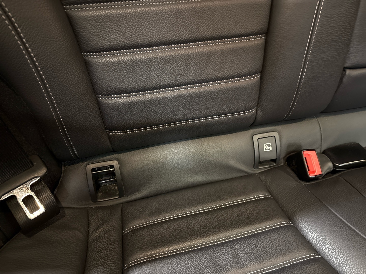 MERCEDES-BENZ EQC 2020