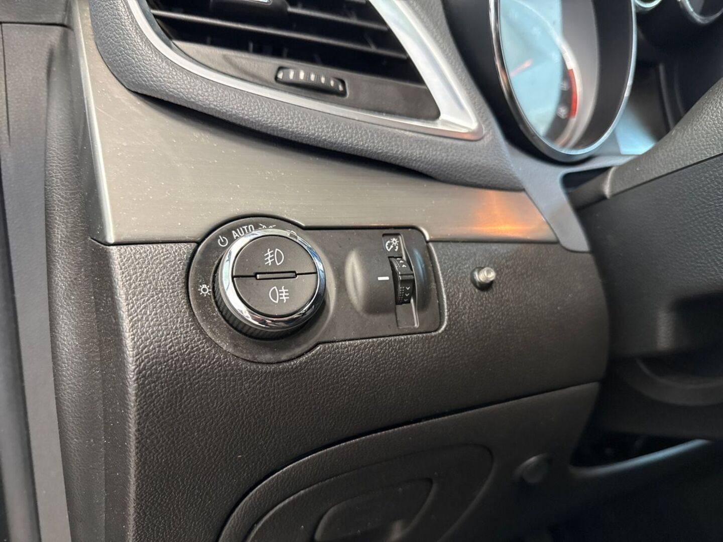 OPEL Mokka 2013