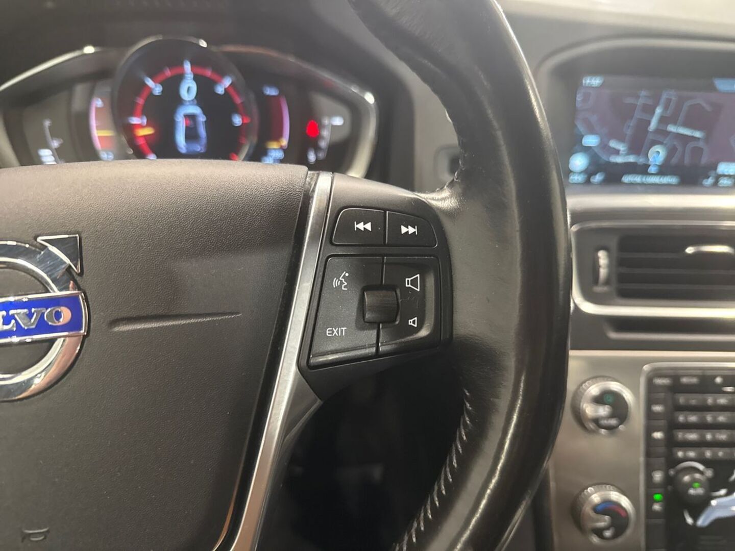 VOLVO S60 Cross Country 2016