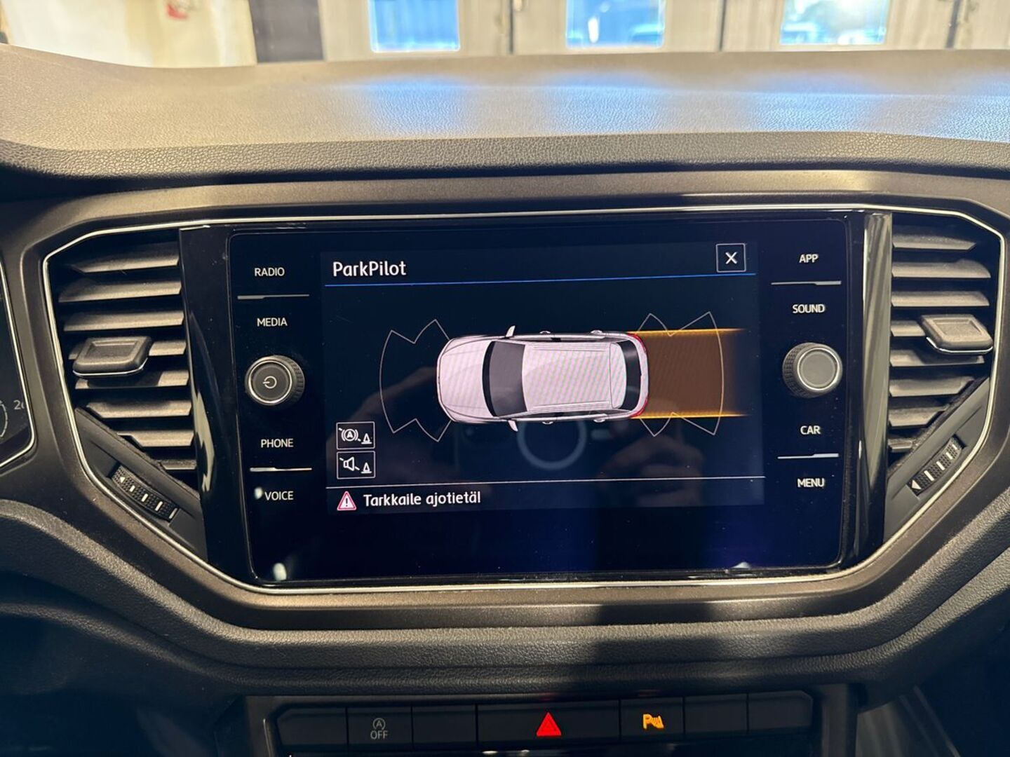 VOLKSWAGEN T-Roc 23
