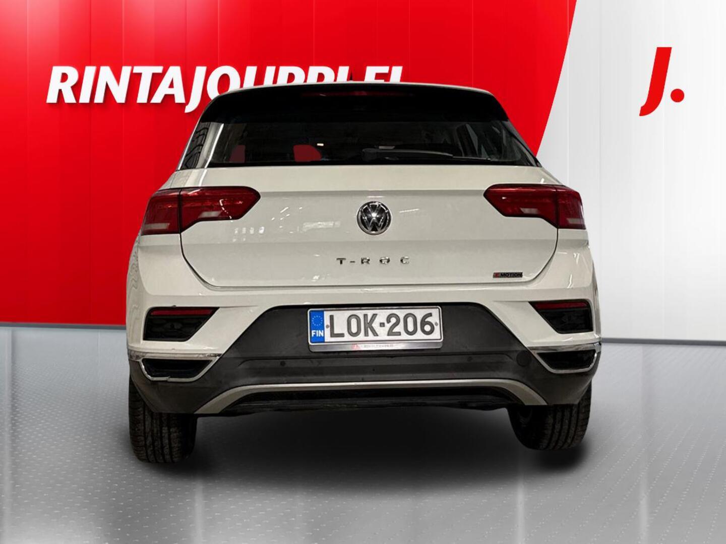 VOLKSWAGEN T-Roc 5