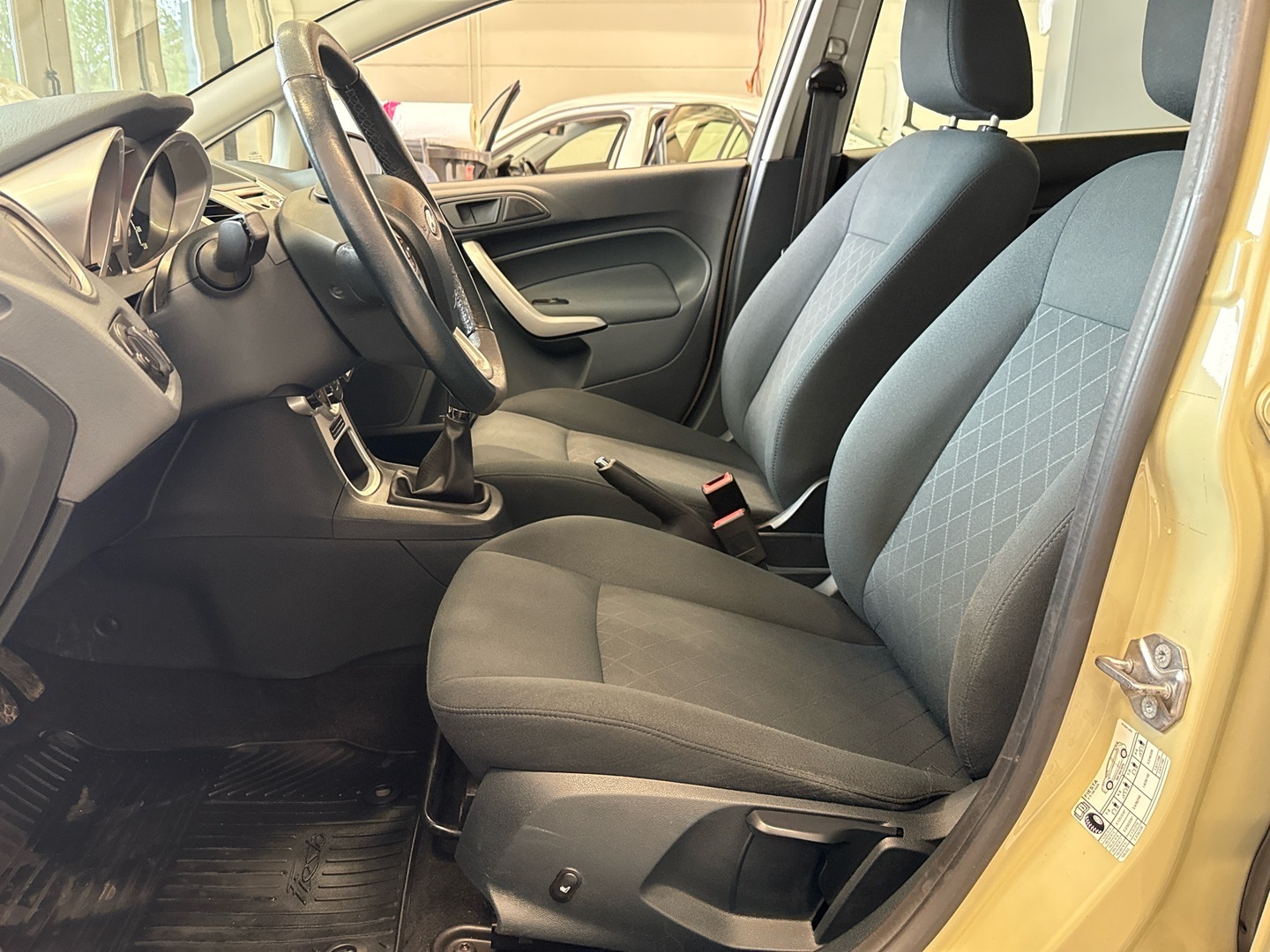 FORD Fiesta 2009