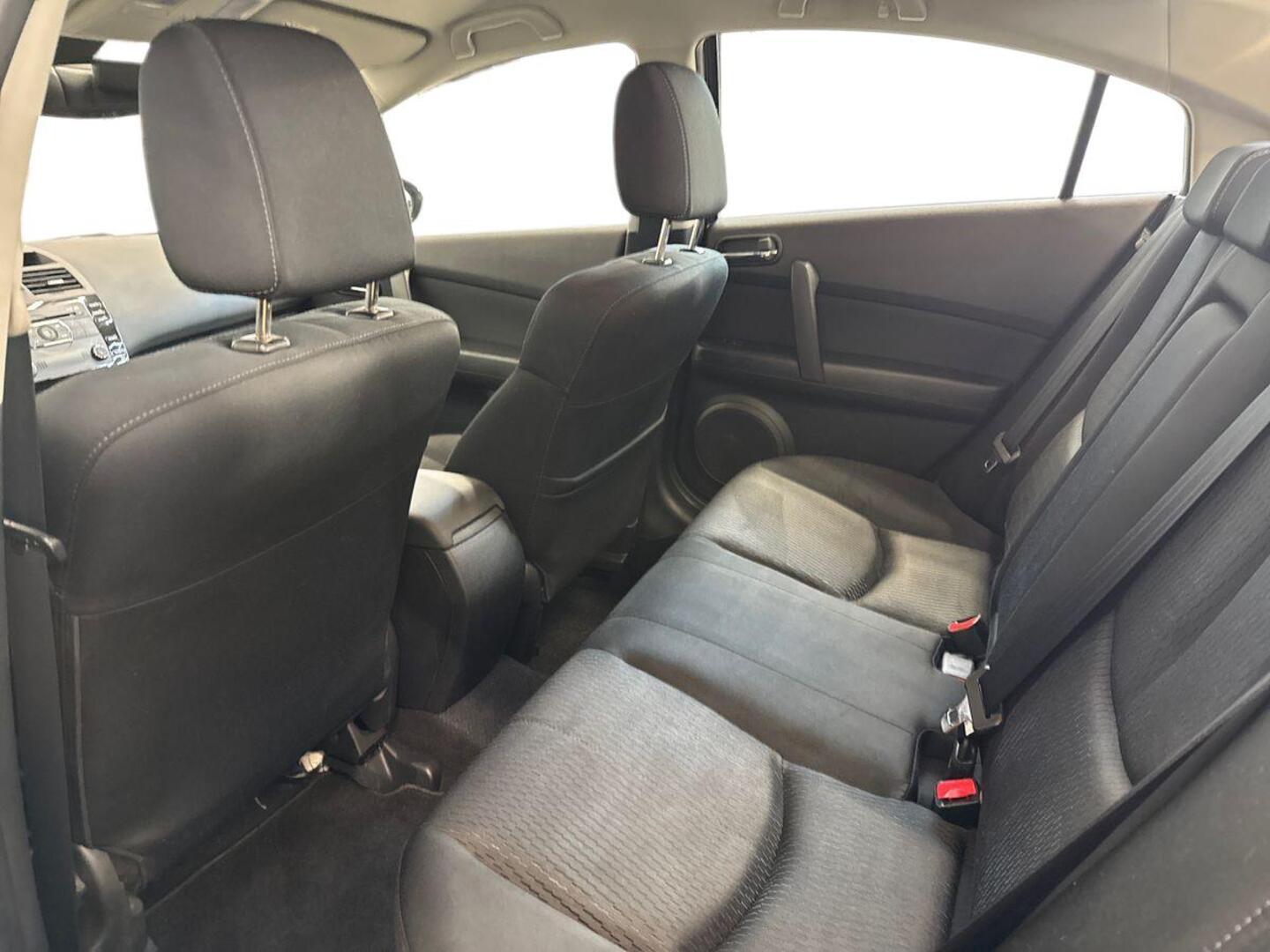 MAZDA Mazda6 2012