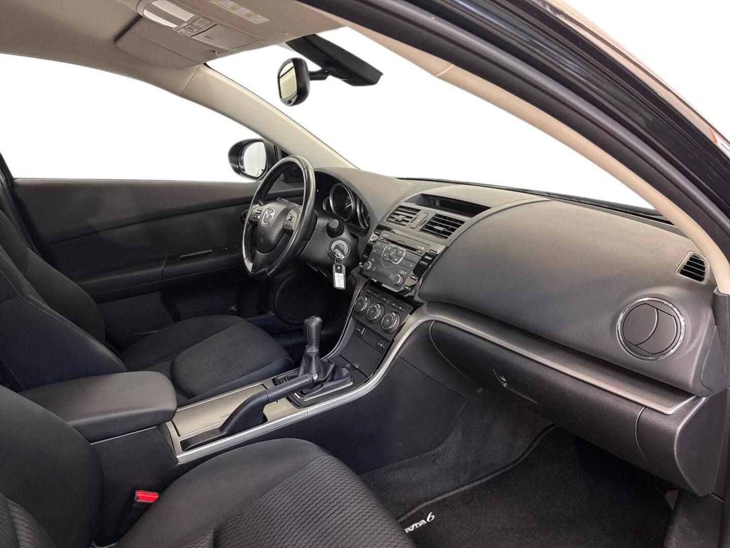 MAZDA Mazda6 2012