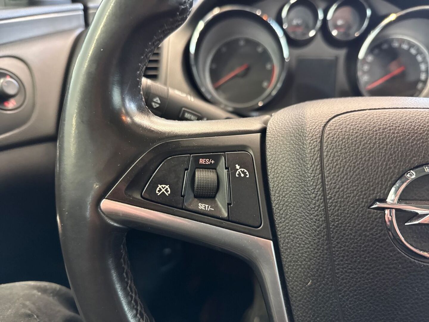 OPEL Insignia 22