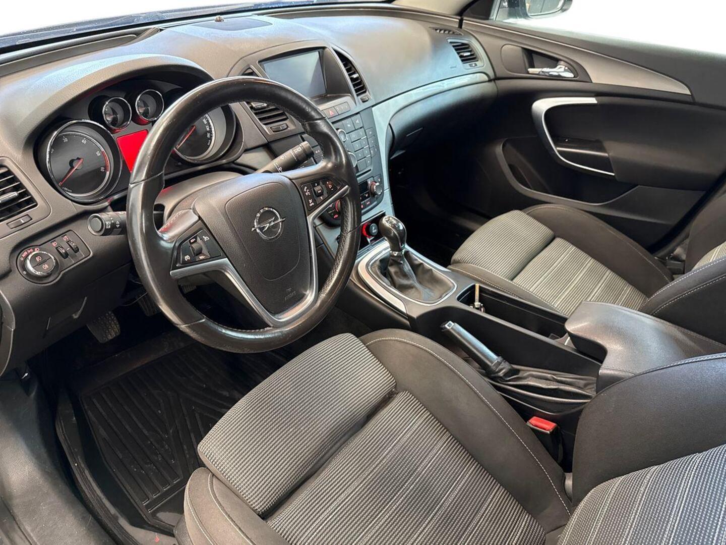 OPEL Insignia 7