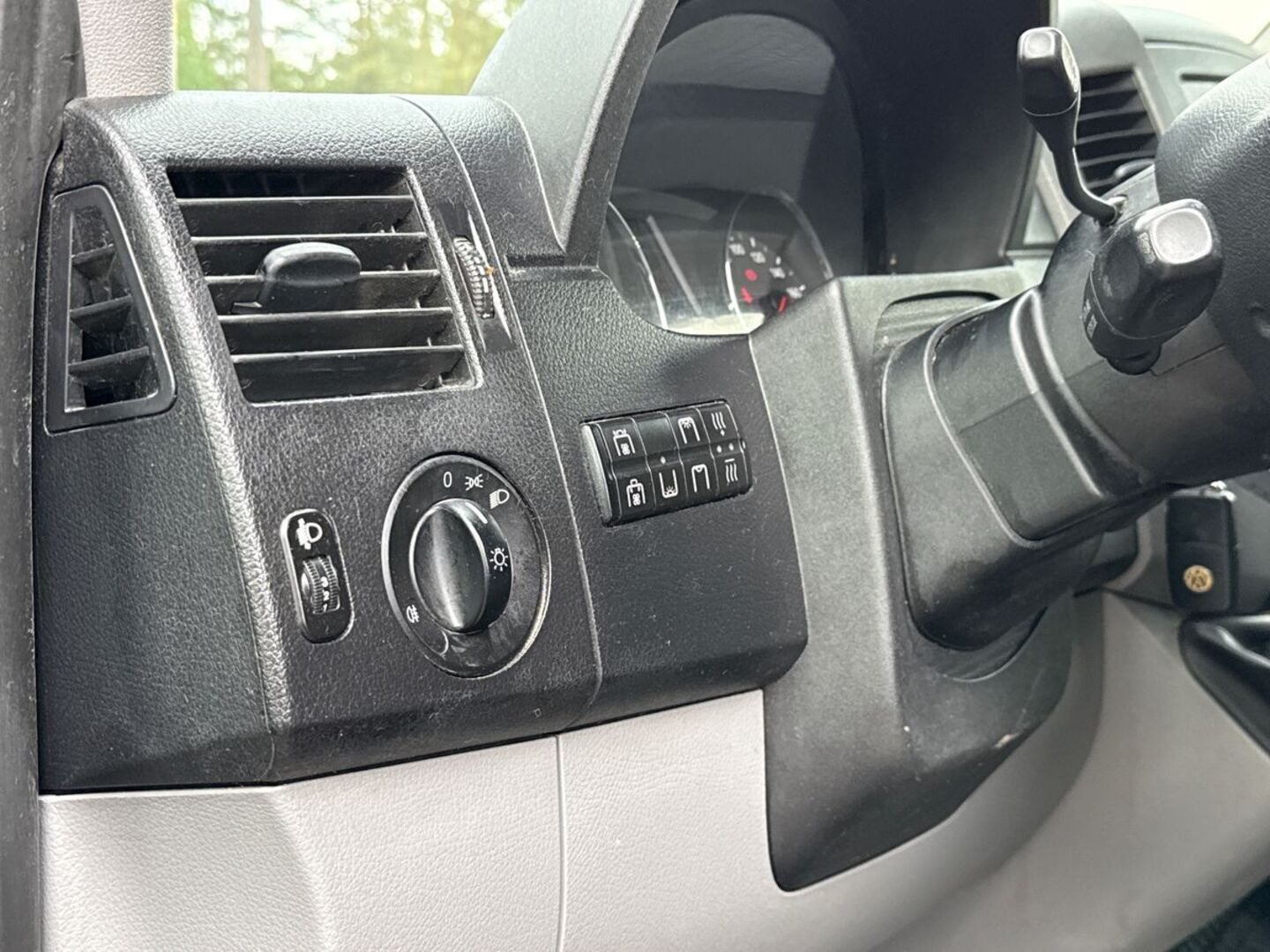 VOLKSWAGEN Crafter 2013