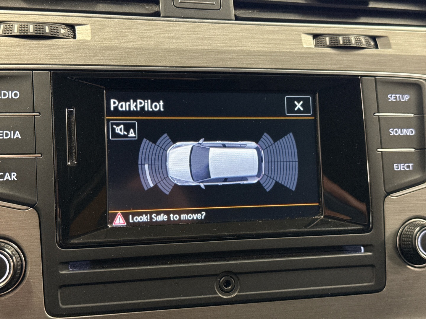 VOLKSWAGEN Golf 2014