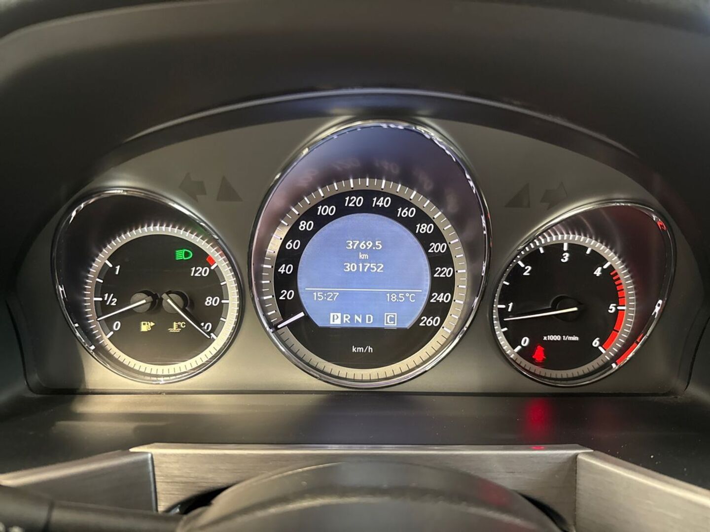 MERCEDES-BENZ GLK 18