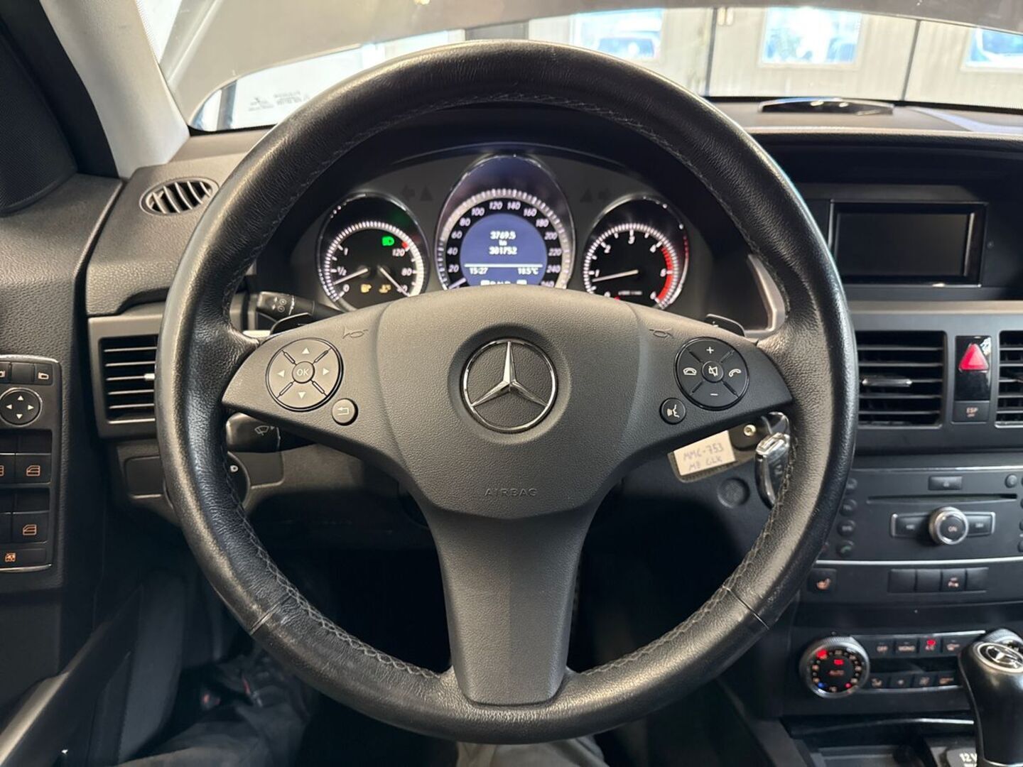 MERCEDES-BENZ GLK 19