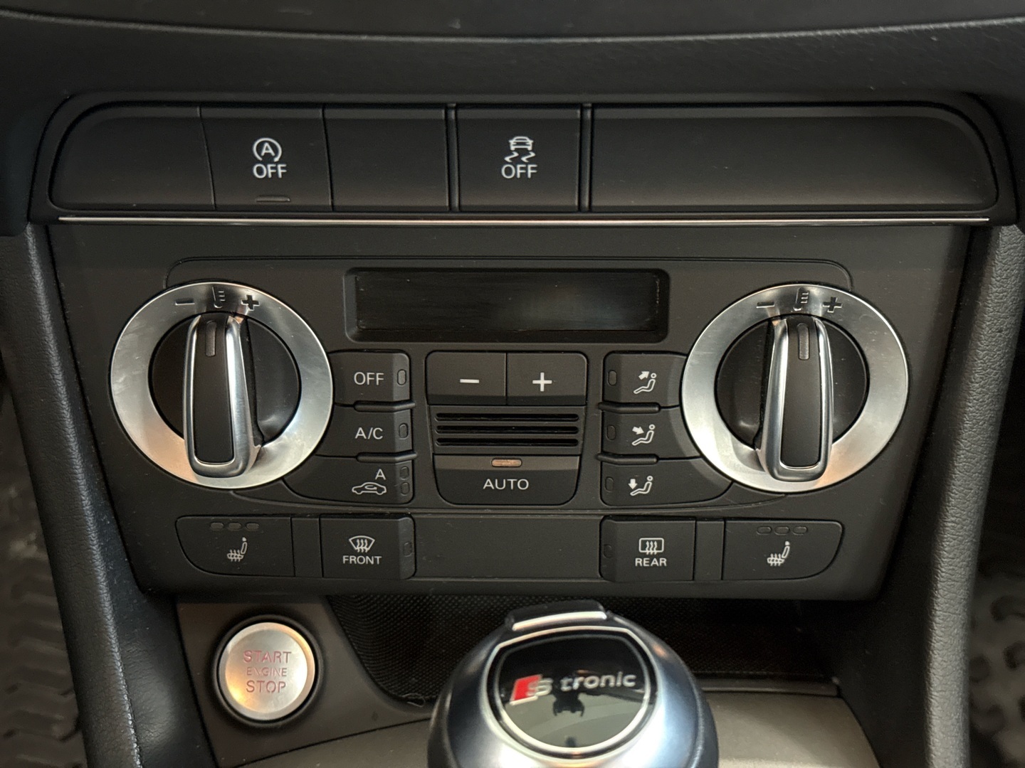 AUDI Q3 2014