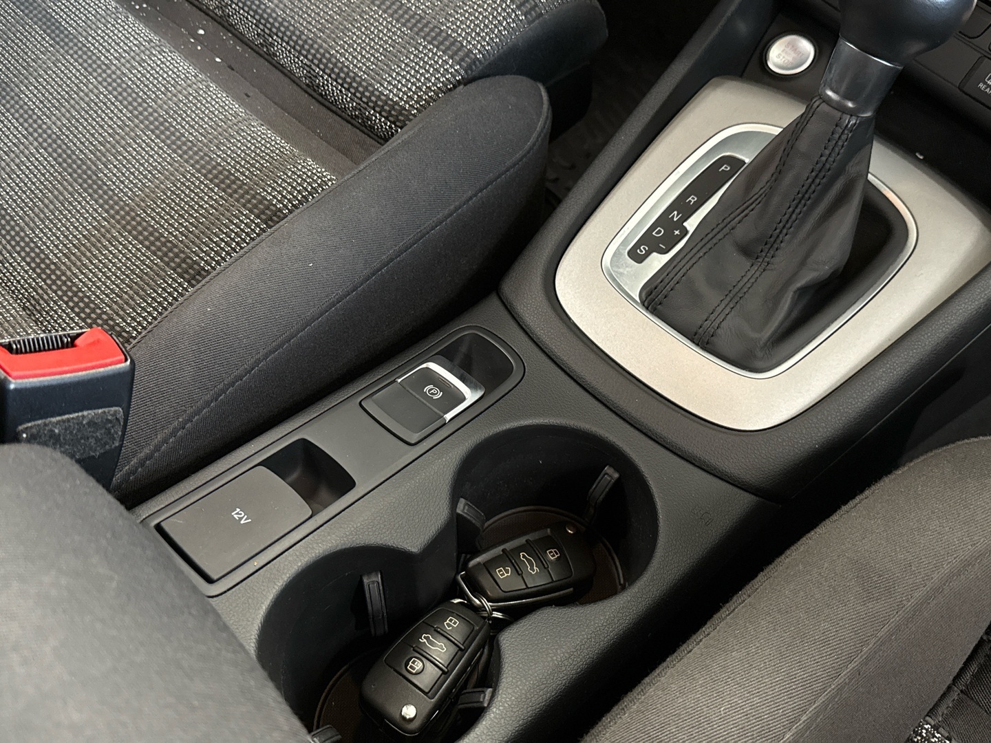 AUDI Q3 2014