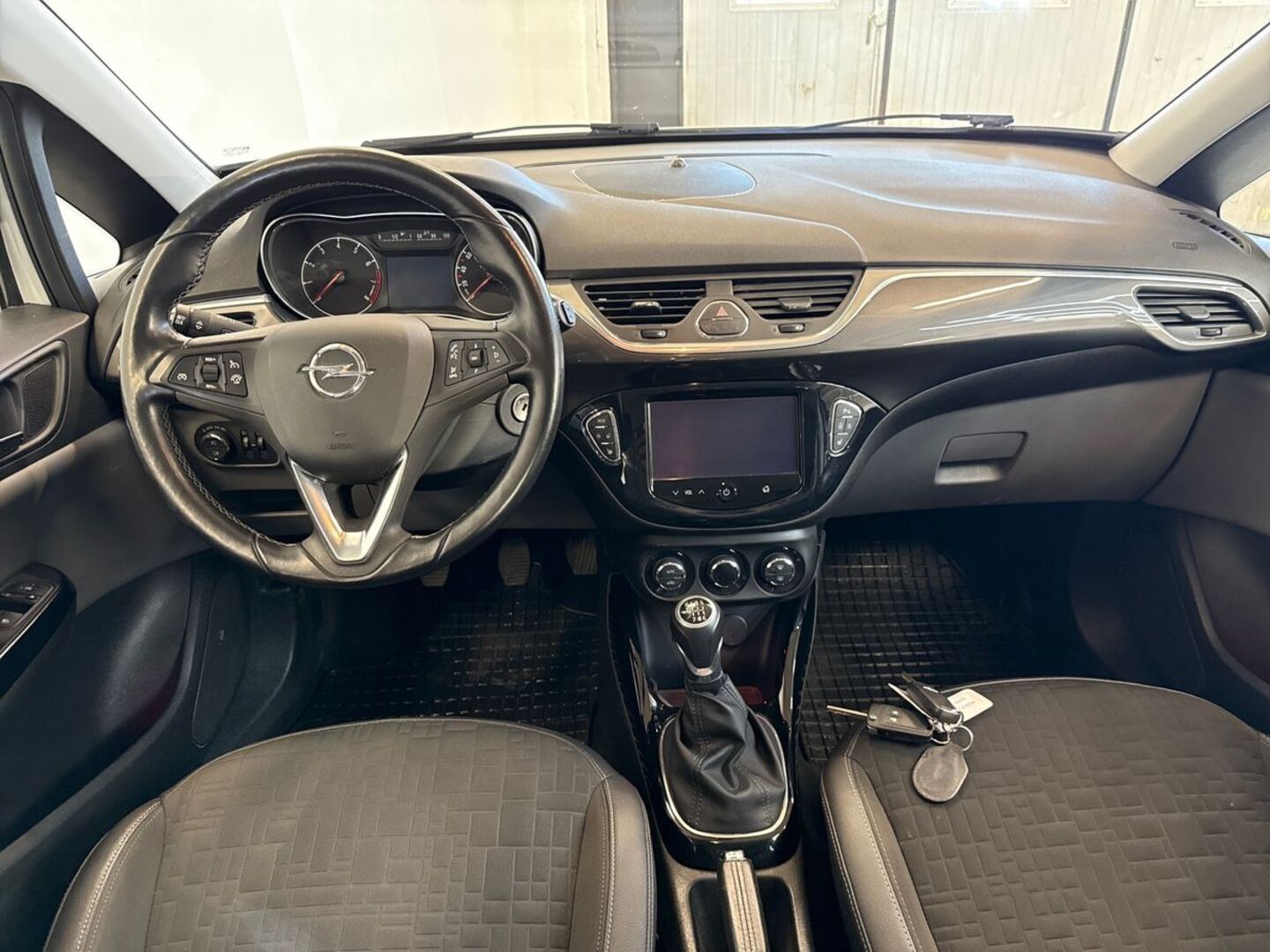 OPEL Corsa 2015