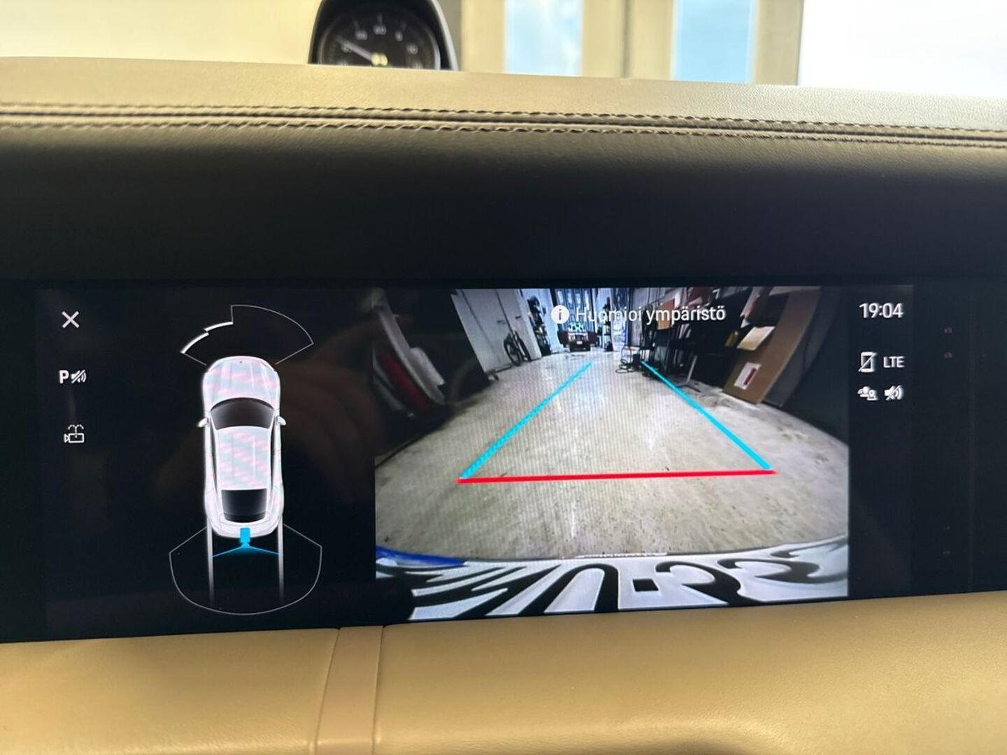 PORSCHE Taycan 2020