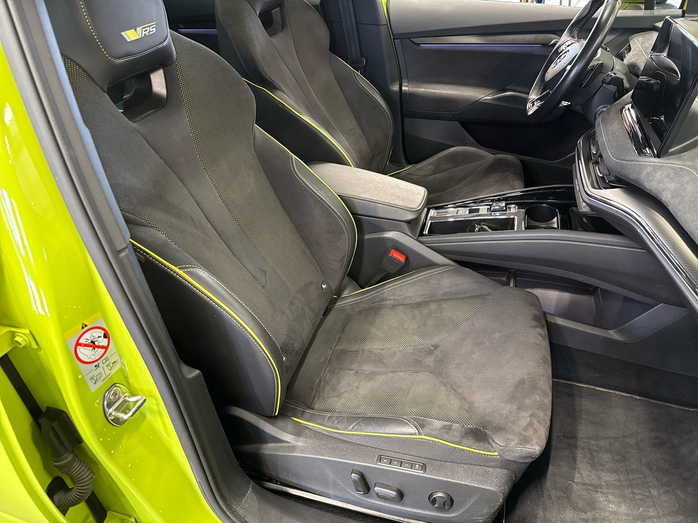 SKODA Enyaq 2022