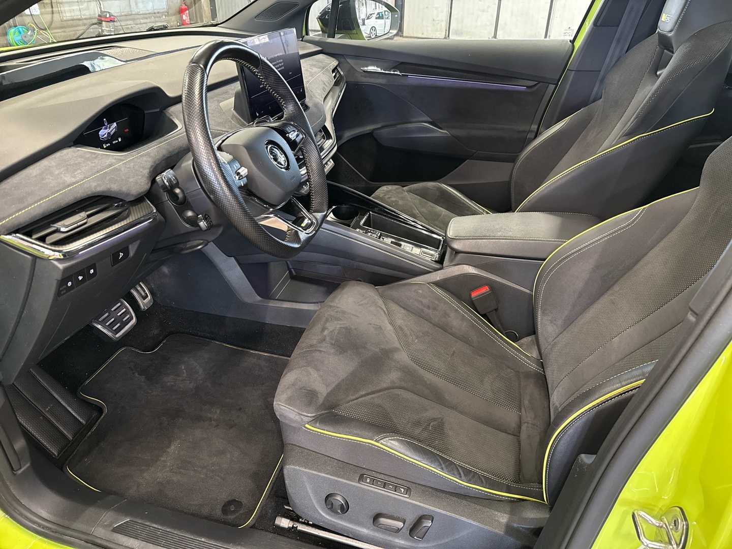 SKODA Enyaq 2022