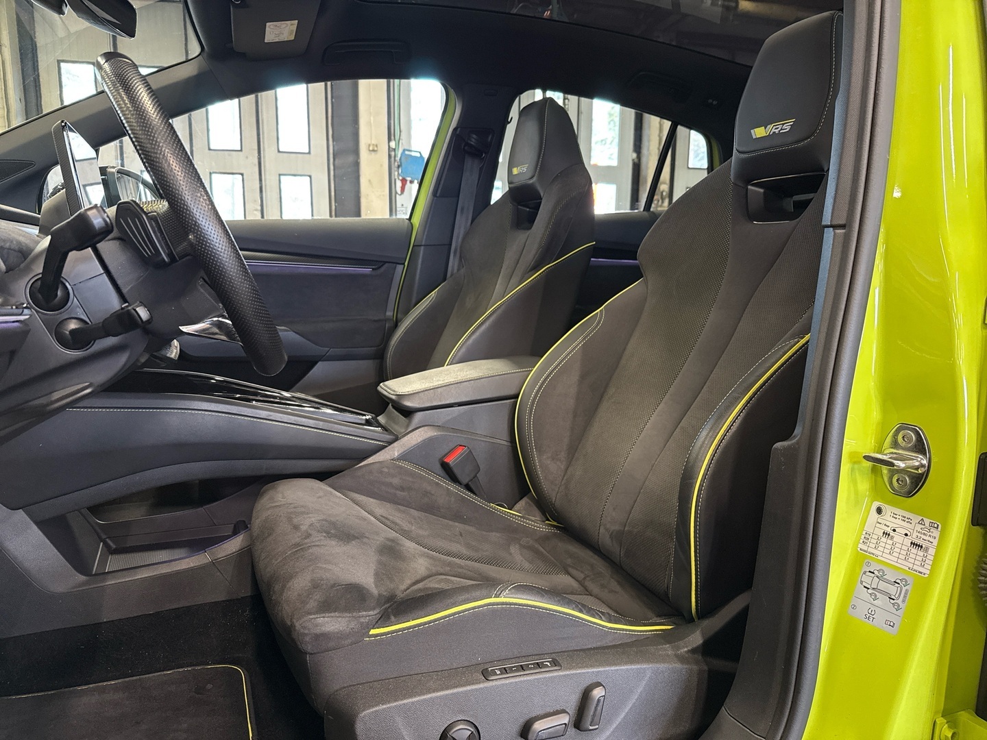SKODA Enyaq 2022