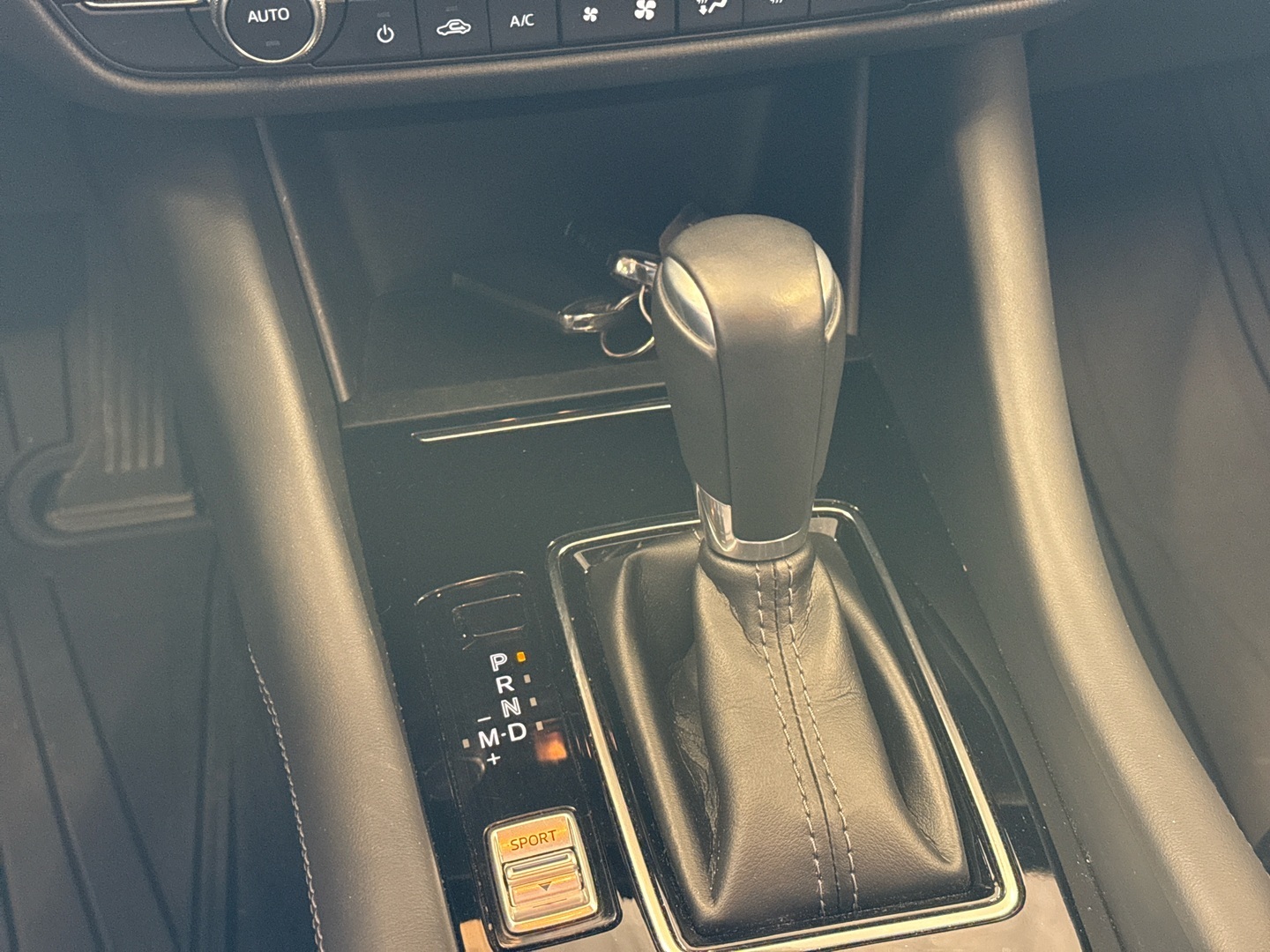 MAZDA Mazda6 2024