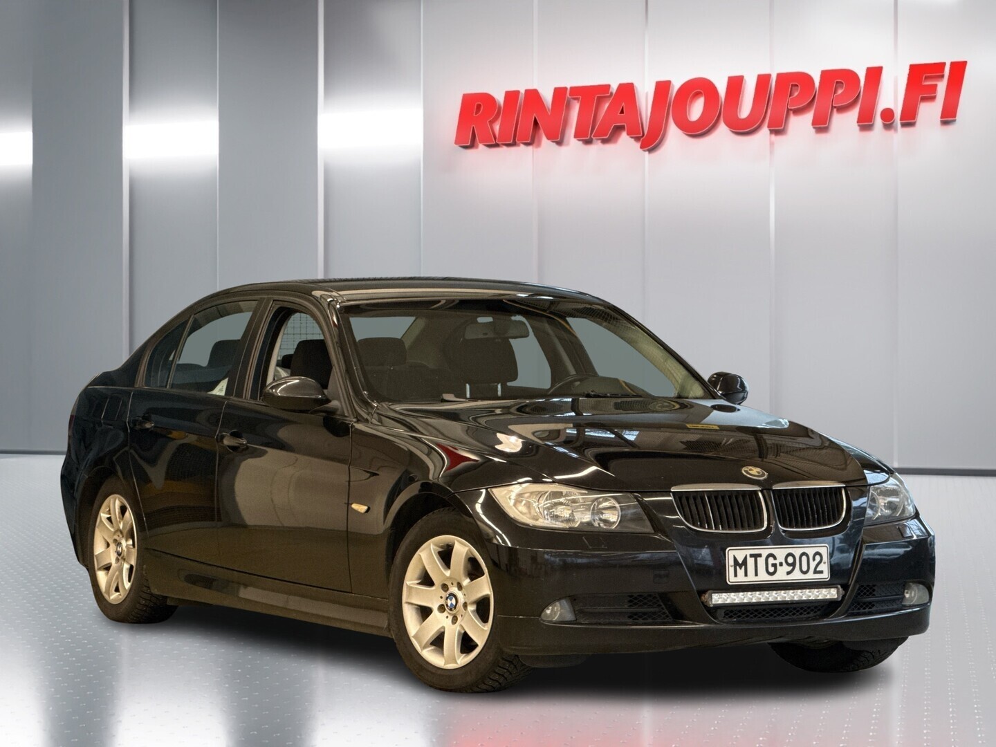 BMW 320 2005