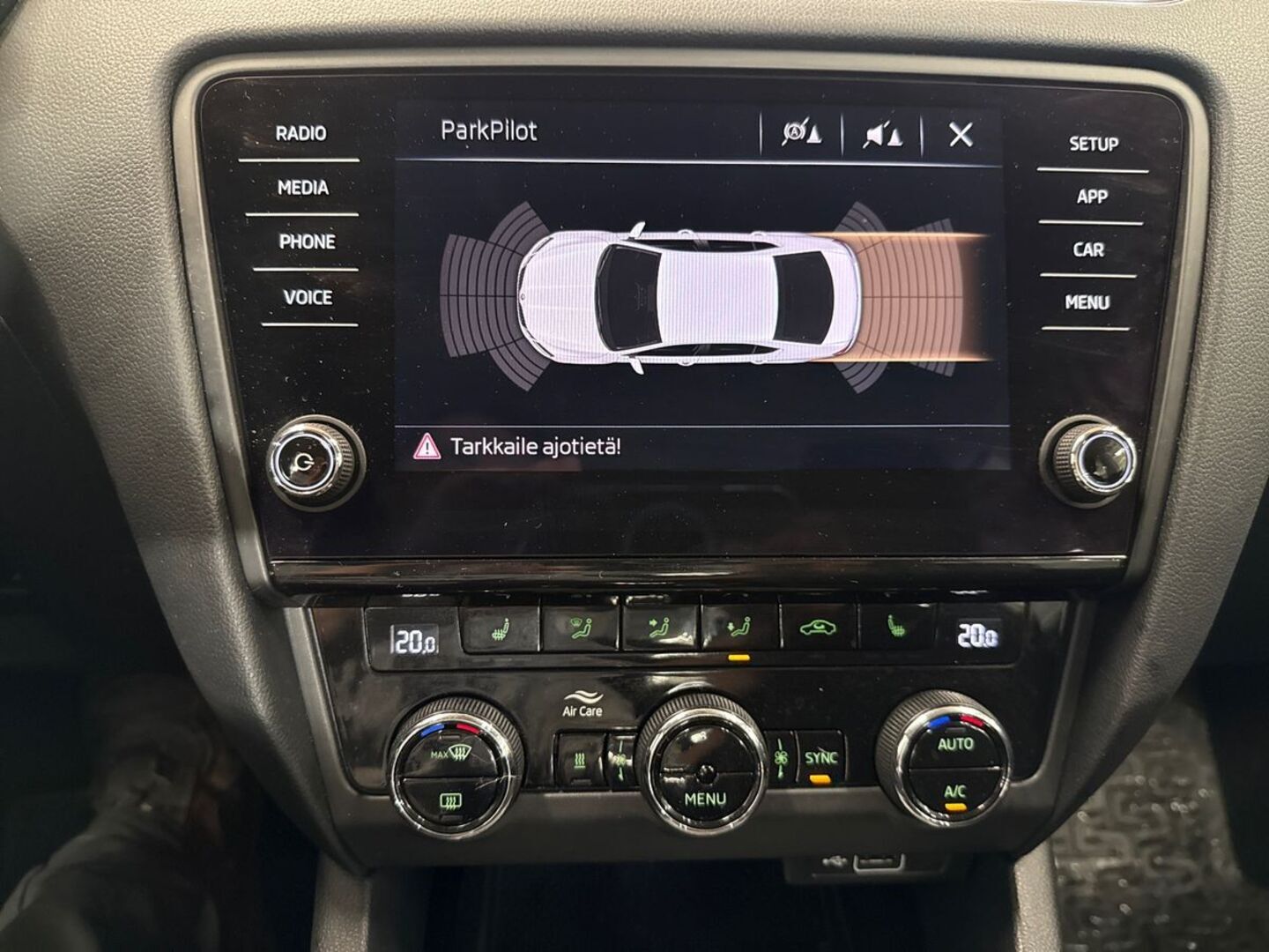 SKODA Octavia 23