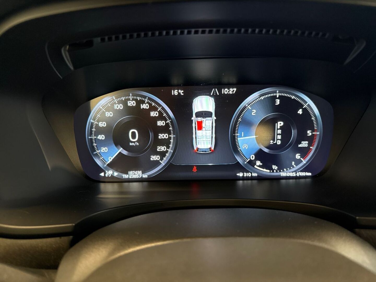 VOLVO V90 Cross Country 2017