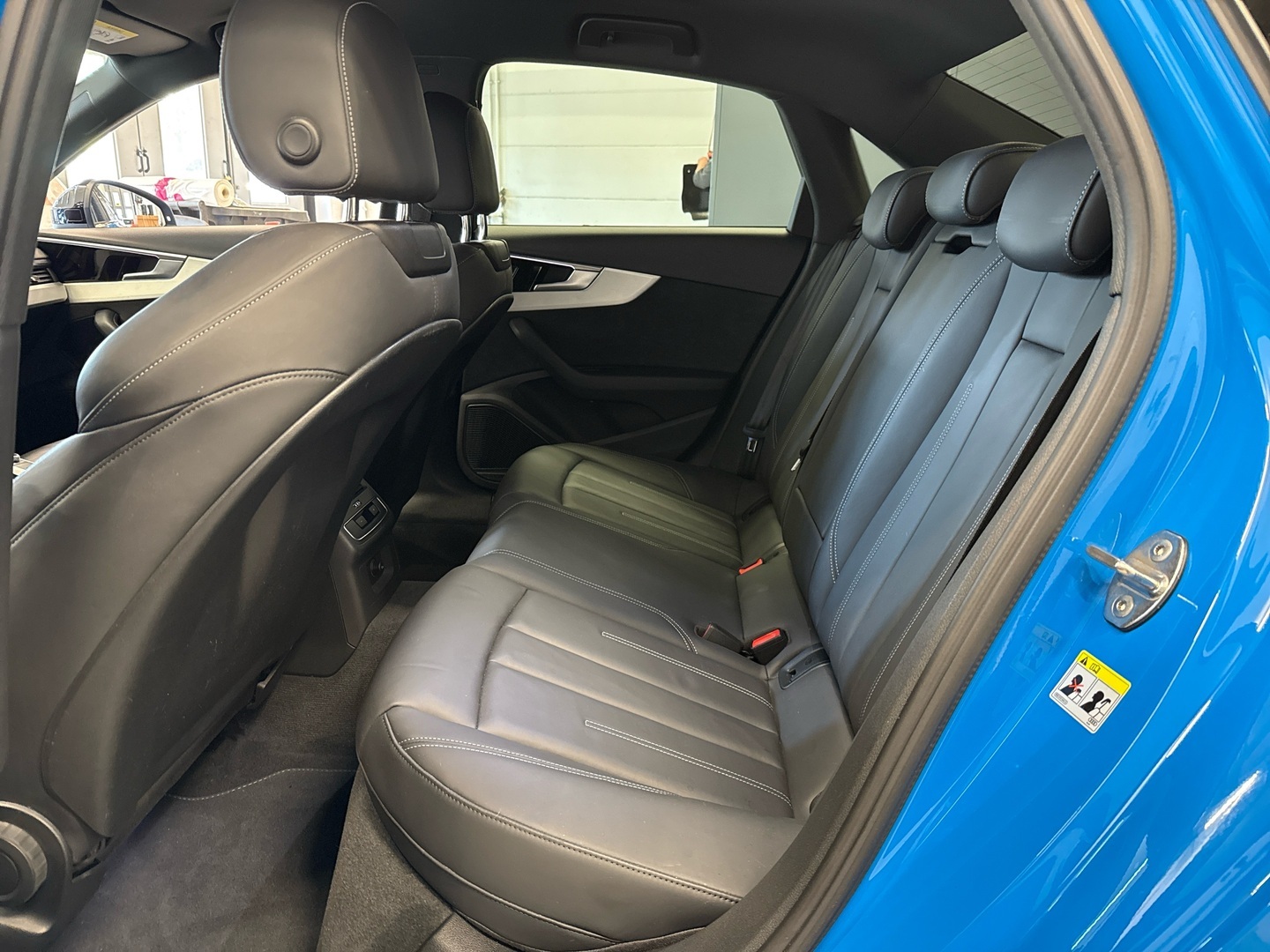 AUDI A4 2021
