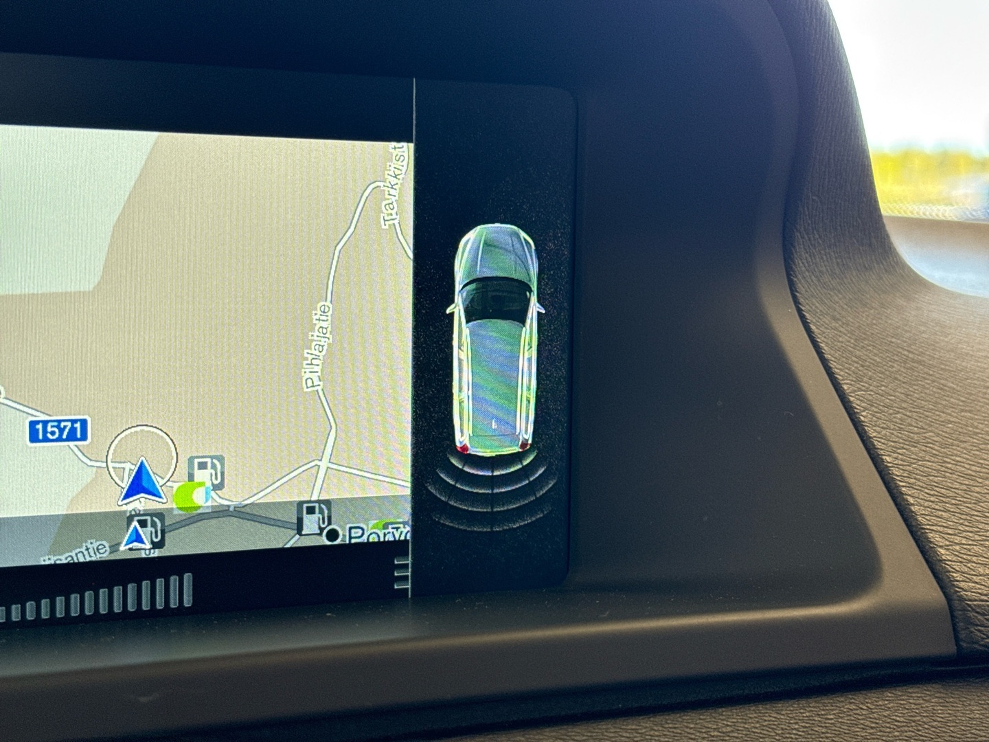 VOLVO V70 2016