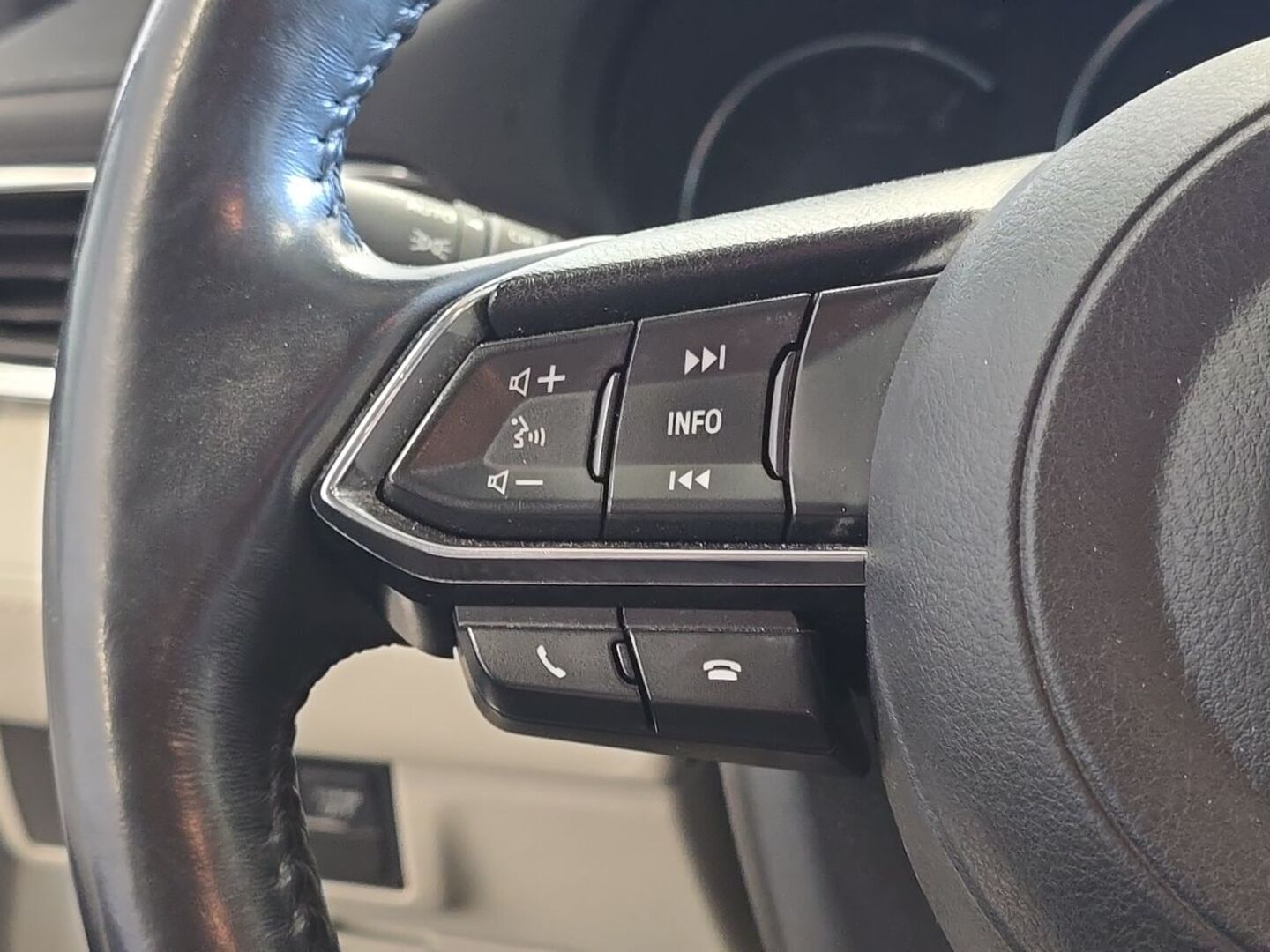 MAZDA Mazda6 2019