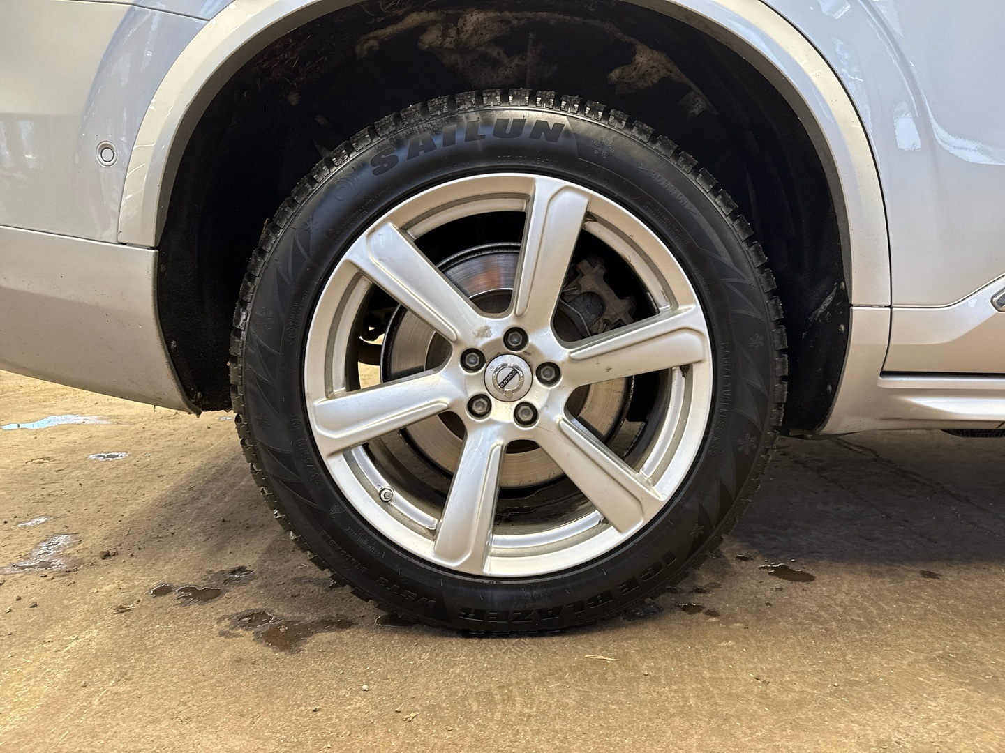 VOLVO XC90 2016