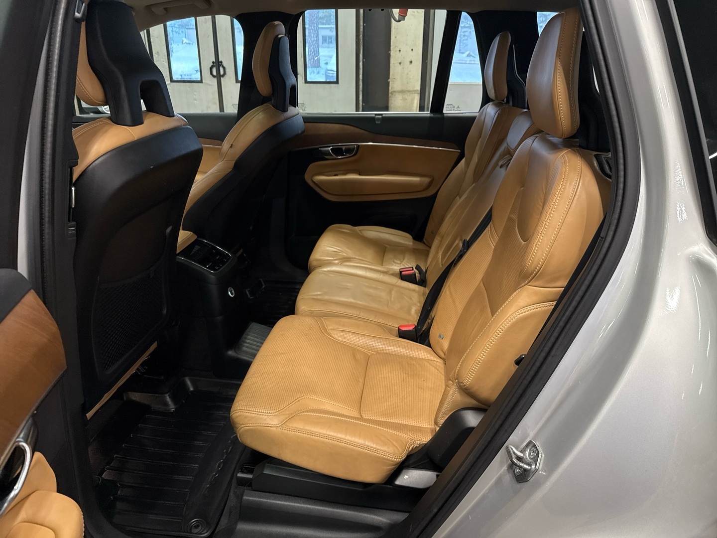 VOLVO XC90 2016