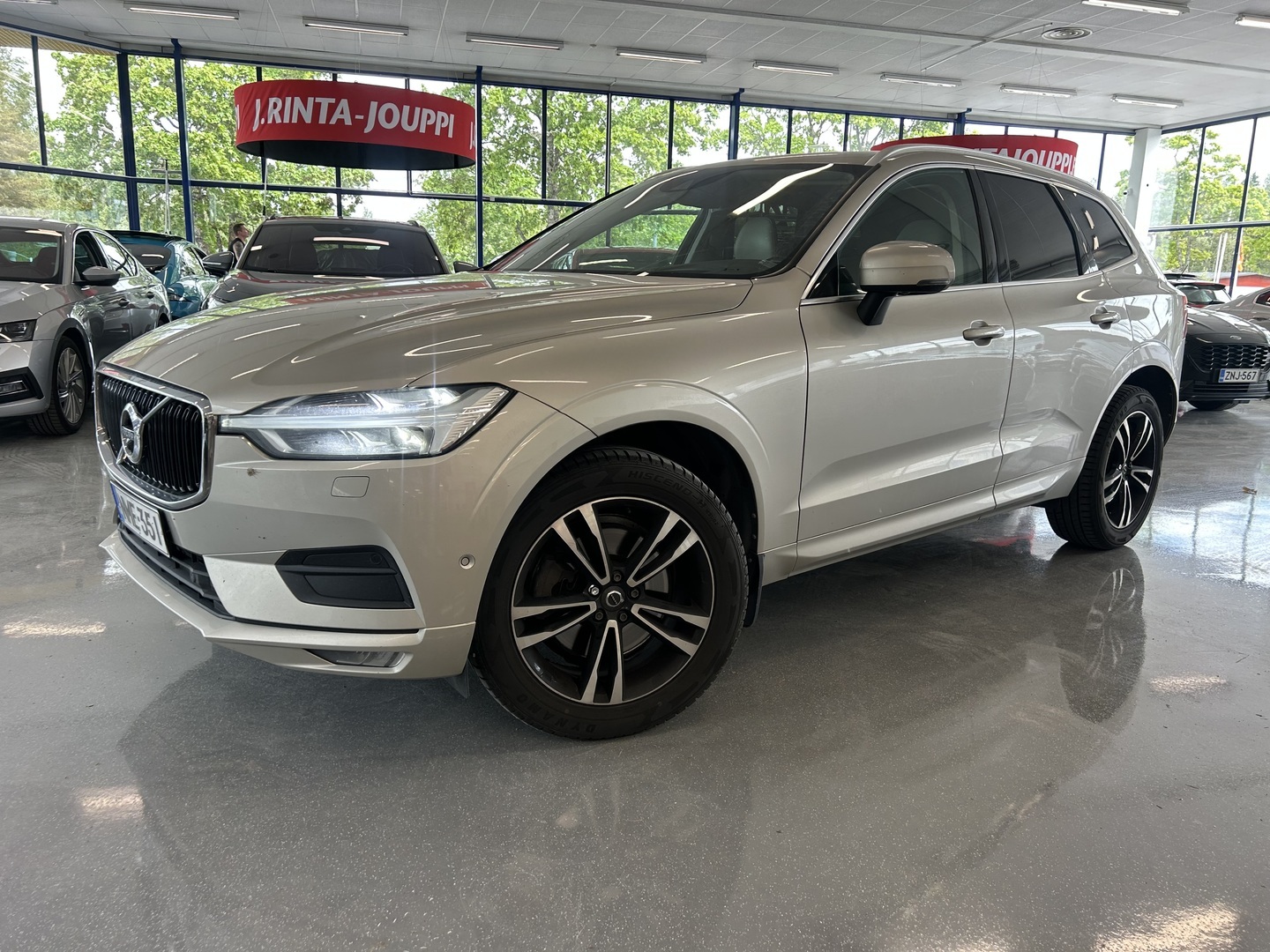 VOLVO XC60 2017