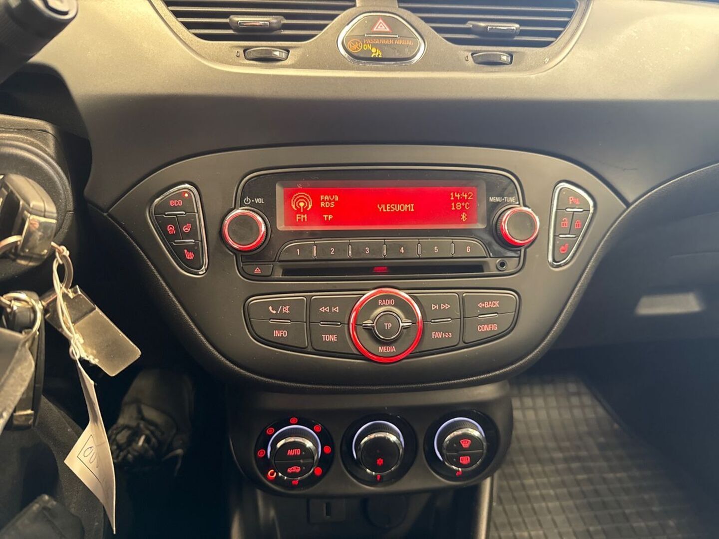 OPEL Corsa 2015