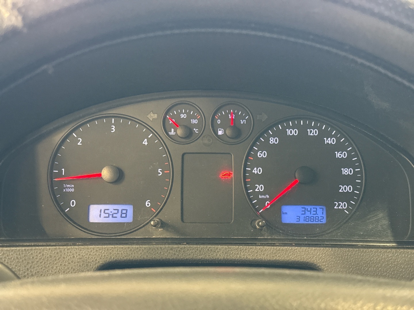 VOLKSWAGEN Transporter 2005