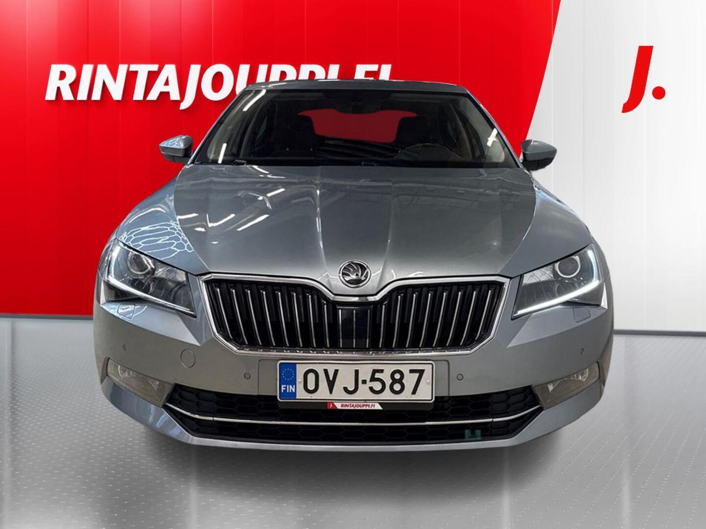 SKODA Superb 2016