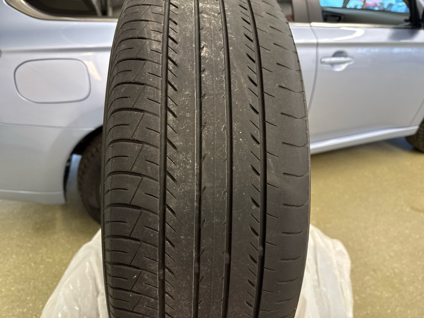 MITSUBISHI Outlander PHEV 2014