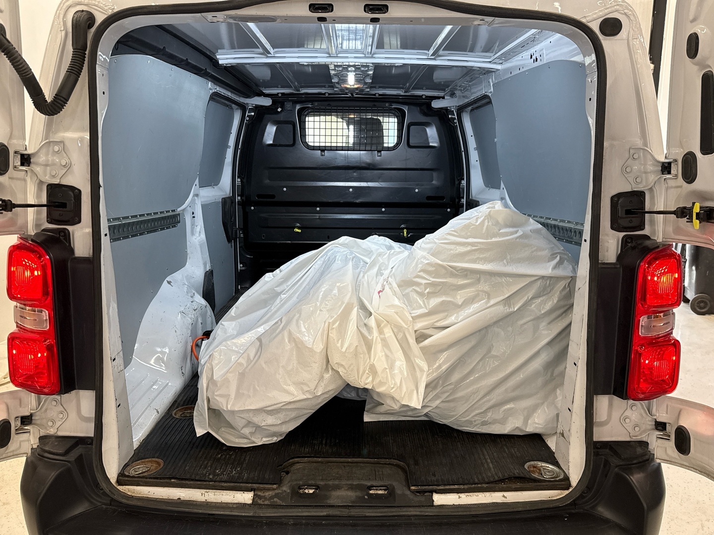 PEUGEOT e-Expert 2023