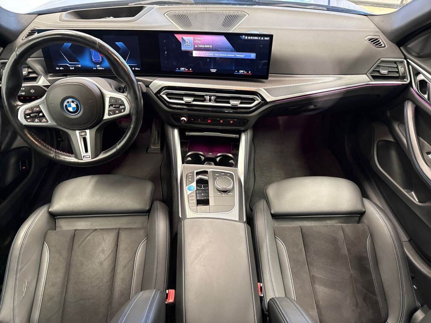 BMW i4 18