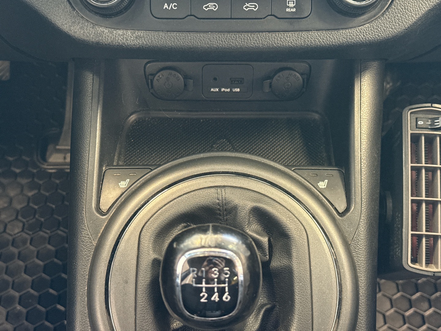KIA Sportage 2013