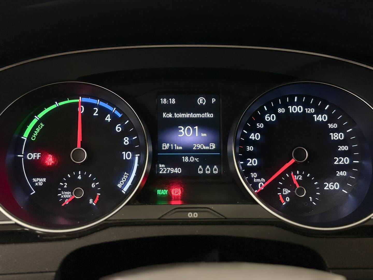 VOLKSWAGEN Passat 2017