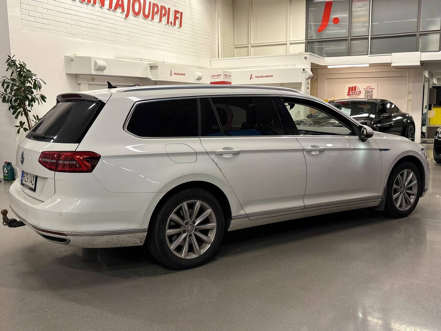 VOLKSWAGEN Passat 2017