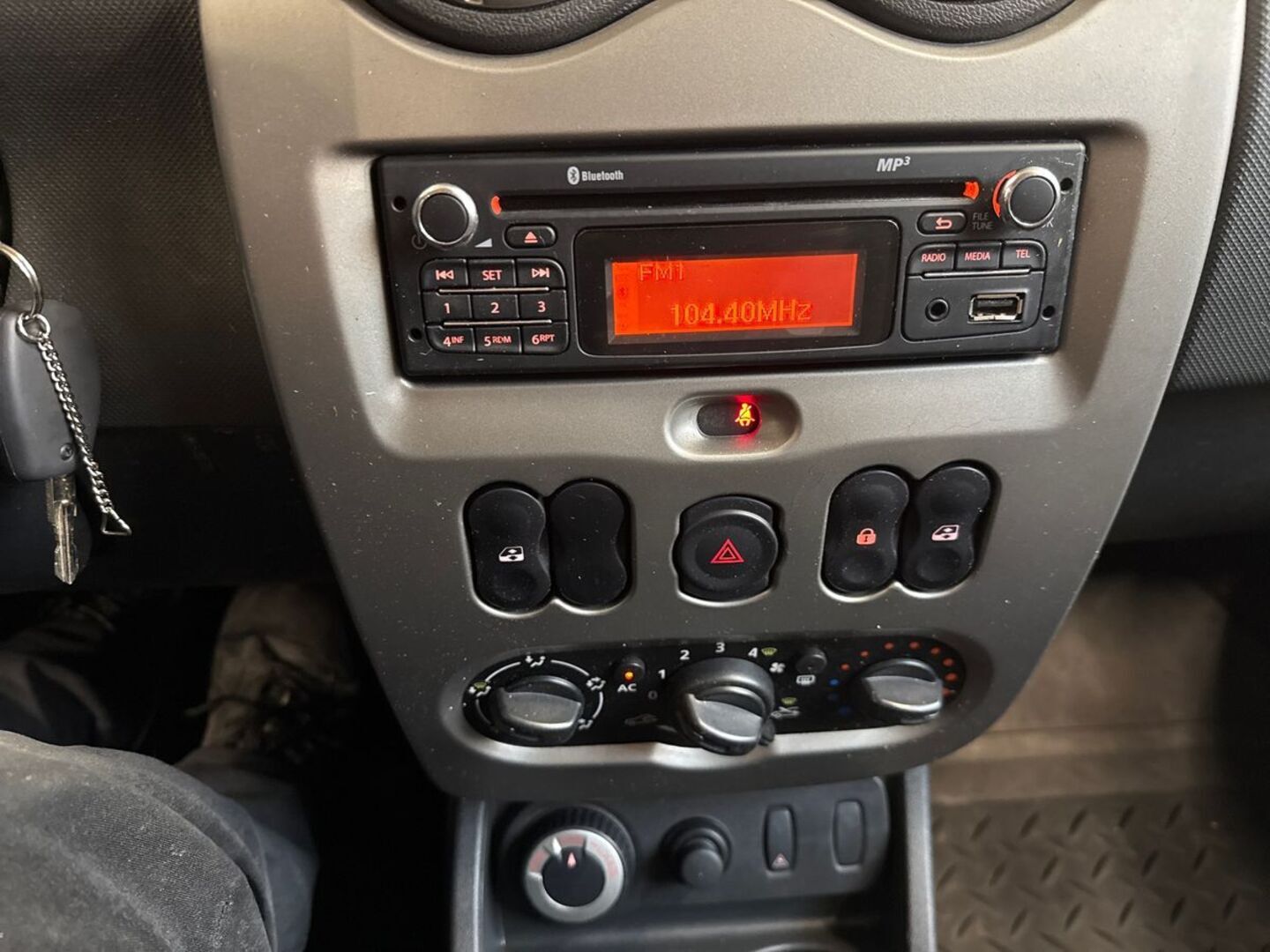 DACIA Duster 2013